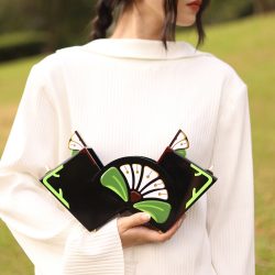 Alternative view of Clutch Gerbera